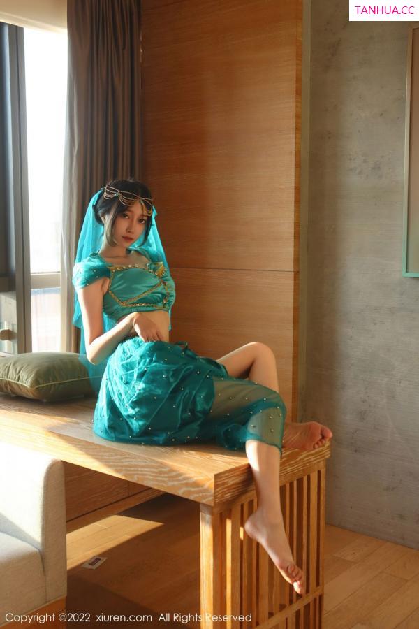 玥儿玥  [XiuRen]高清写真图 2022.09.30 No.5670 玥儿玥er第14张图片